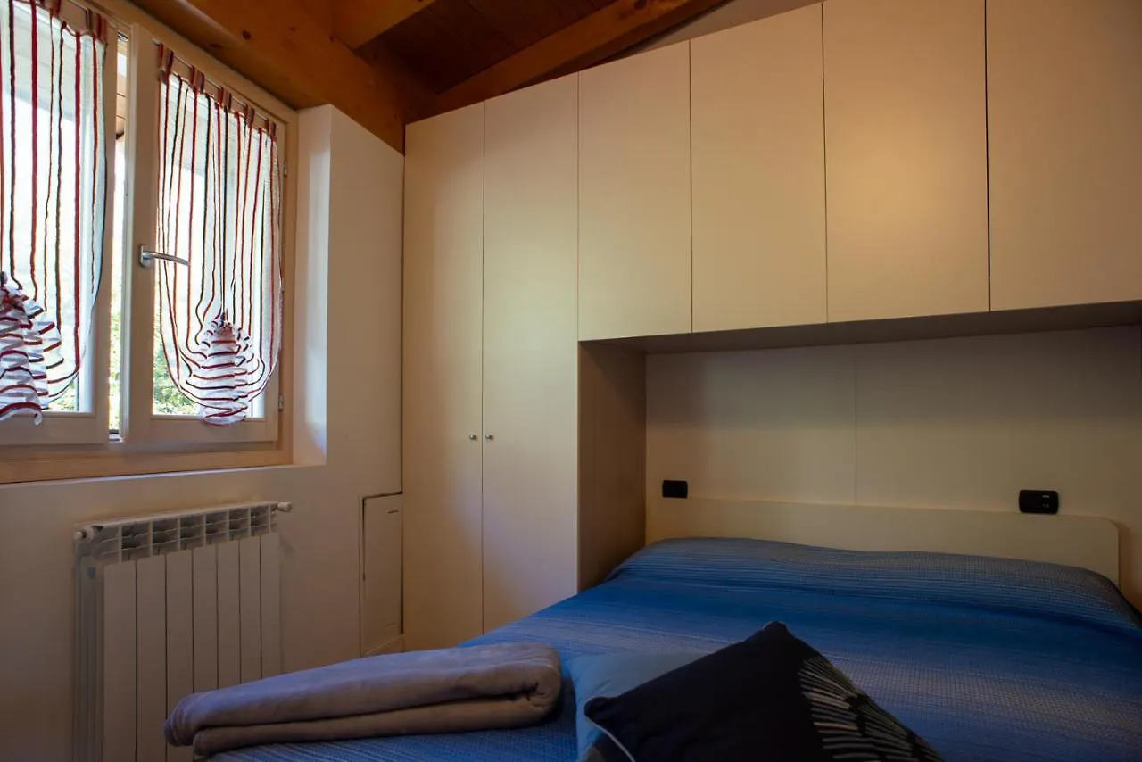 Italian Vacation Homes - Lucy'S House Parzanica Apartmán